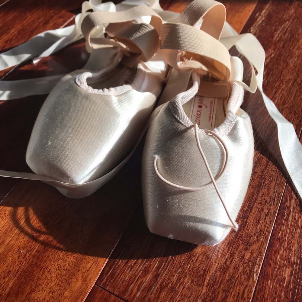 New Russian Pointe Shoes